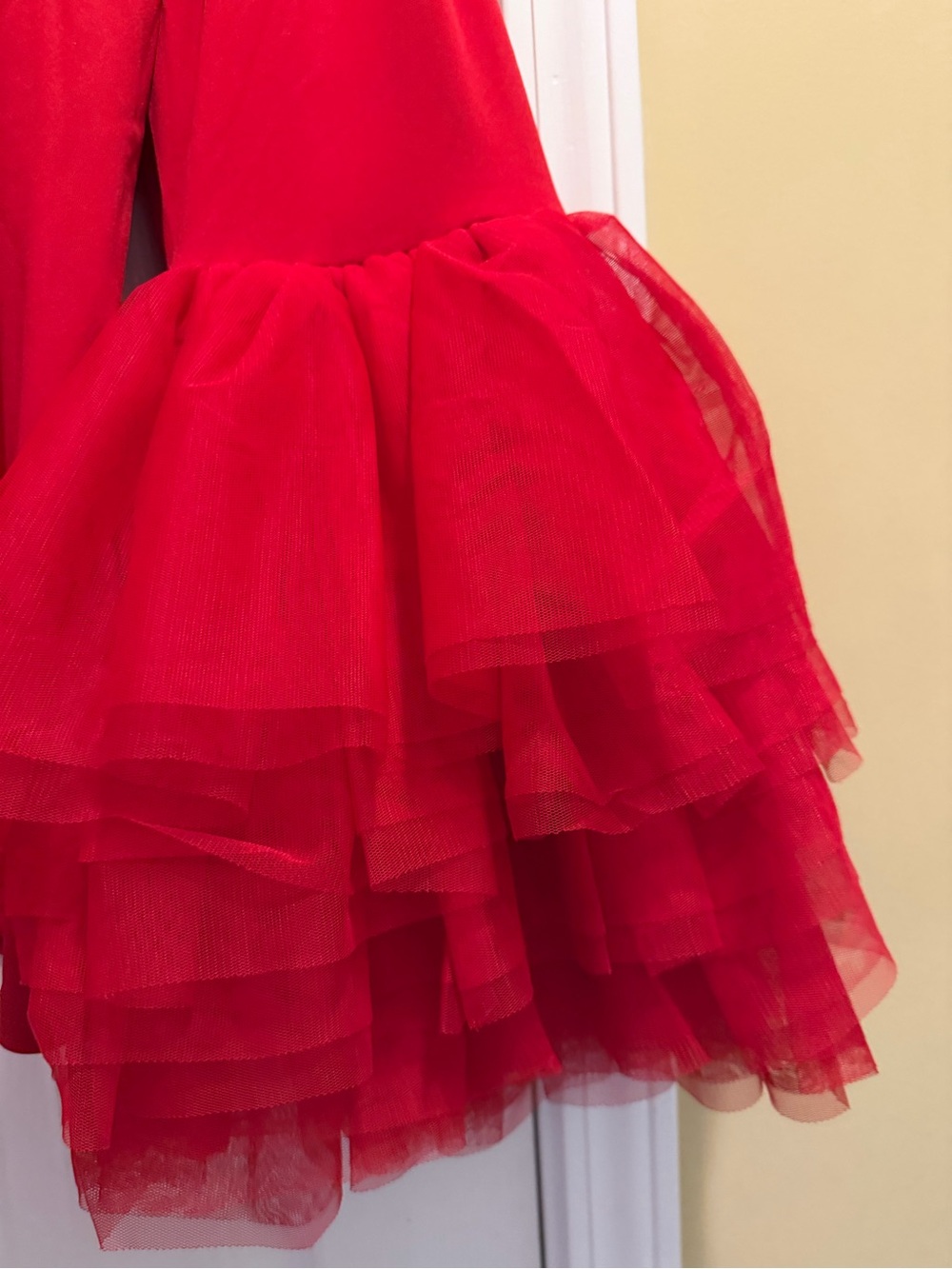 Red Knit Ruffle Sleeves Top - Picture 12 of 15